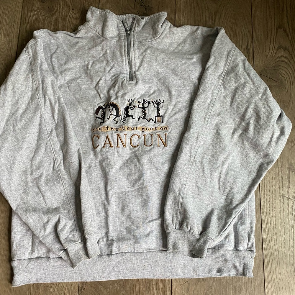 Size S Men’s Cancun Light Gray Men's Zip-Up Sweater